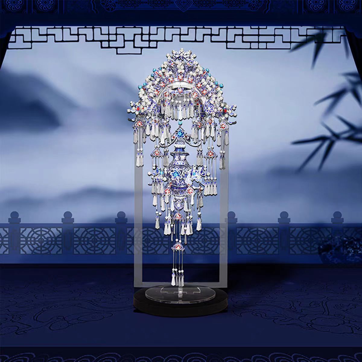 “Blue-and-White Opera Crown”